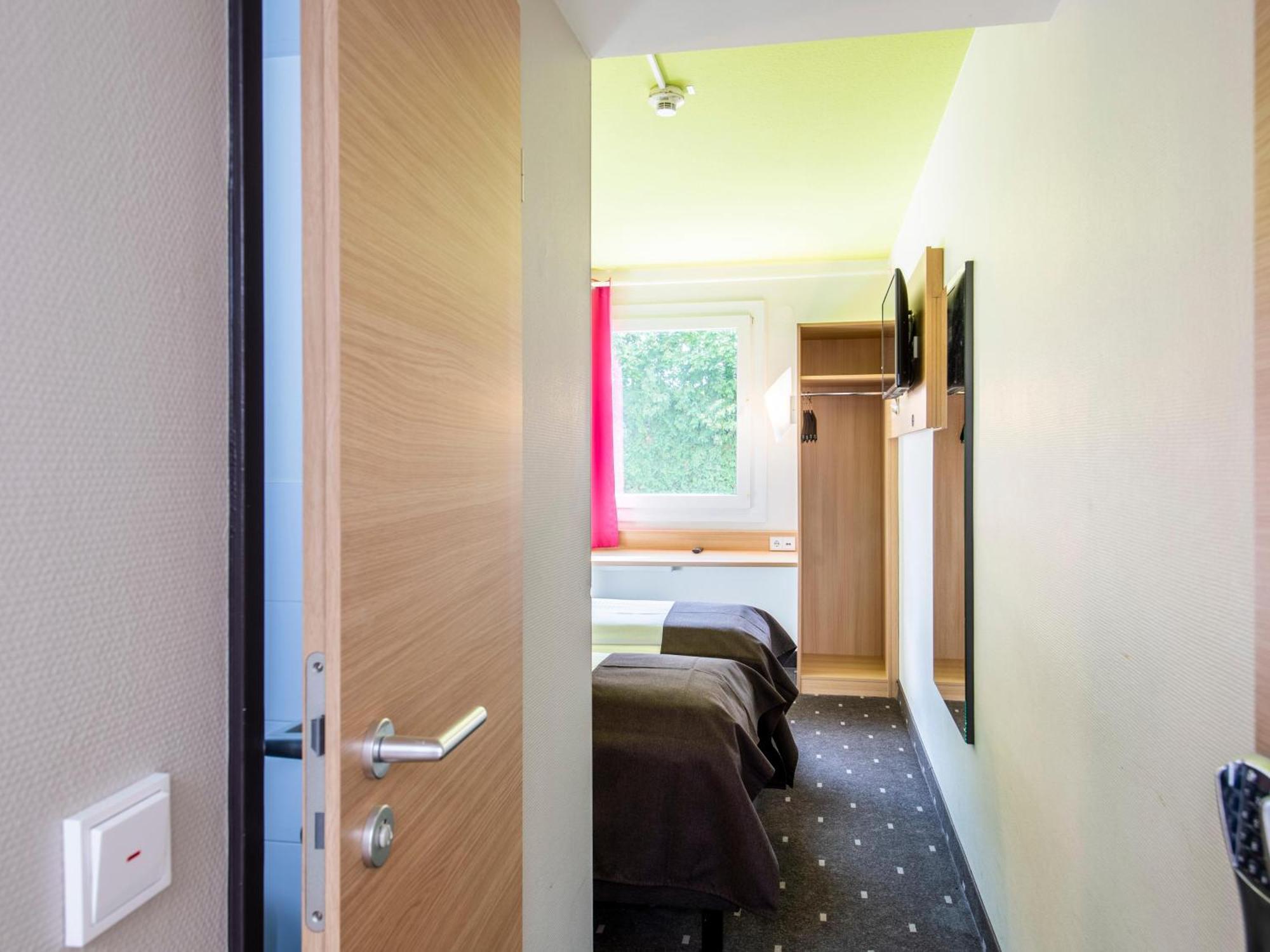 Ingolstadt-ost Hotel 2*